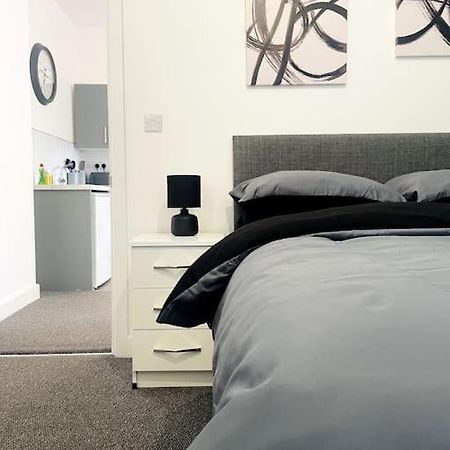 #10Bs 1 Bed Serviced Apartment Derby Buitenkant foto